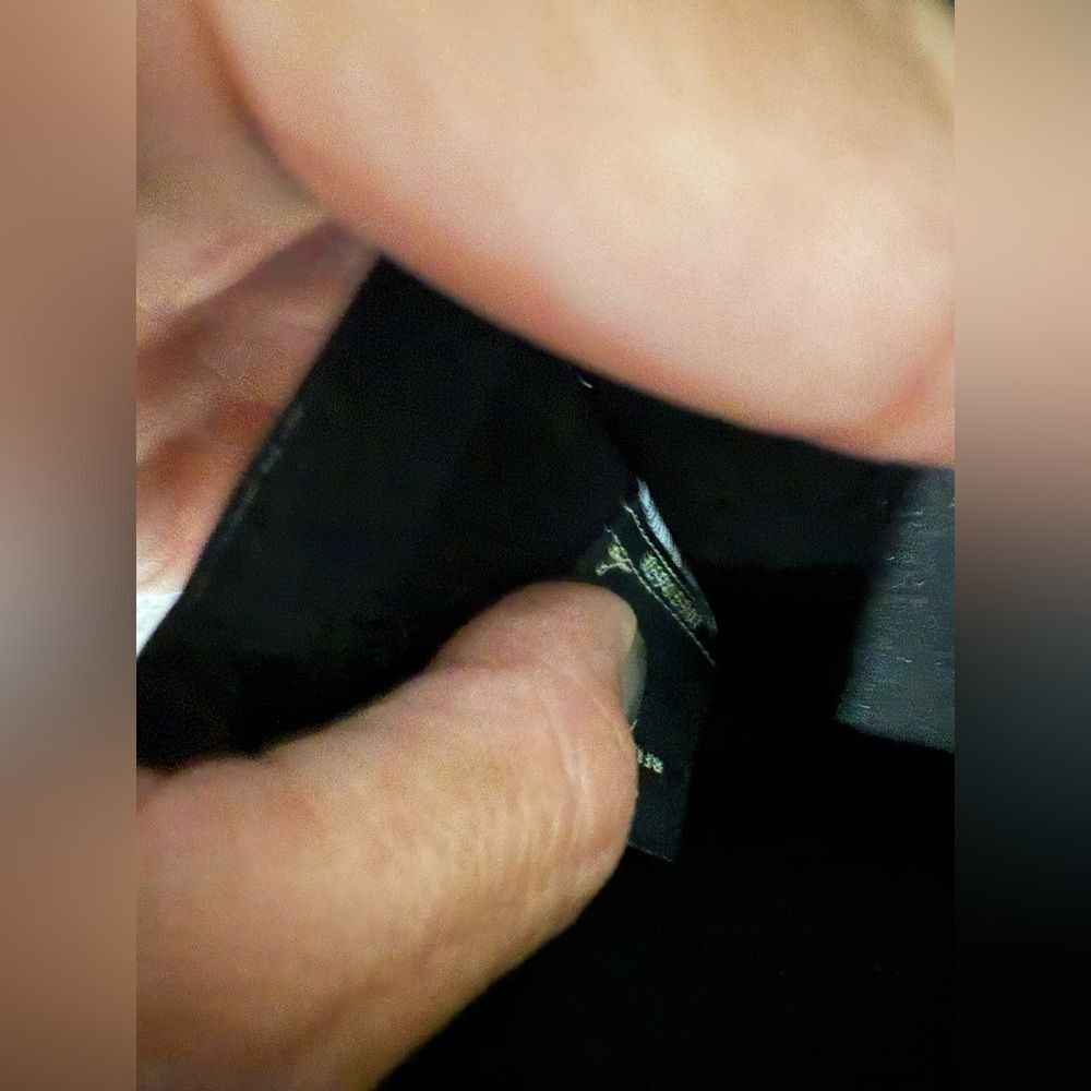 FENDI 
Vitello King Mini Flat Baguette Black - Picture 6 of 14